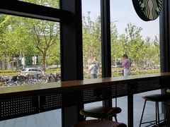 -星巴克臻选(上海长风大悦城店)