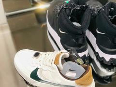 -NIKE KICKS LOUNGE体验店(北京新中关店)