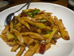 武当春笋炒腊肉-丹江渔村(首都机场店)