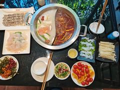 -吴记老锅底麻辣火锅(福州路店)