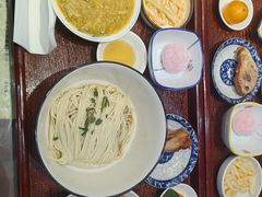 -百年老字号·观振兴蟹黄面·三虾面·苏式面(观前街富仁坊巷店)