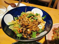 鸡丝凉米线-山茶云南菜(中关村店)