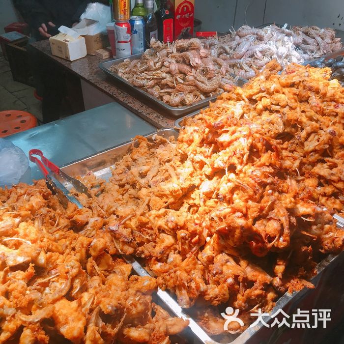 垃圾街美食一条街