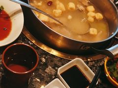 -一席地·本地鸡窝·杭帮鸡火锅(萧山银隆百货店)