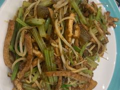 -聚丰德饭店(经五路店)