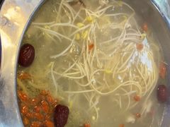 -光头药膳鸡(莱茵小镇店)