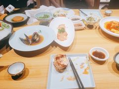 -花和海鲜自助(梅江店)