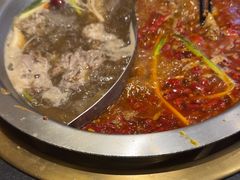 -沸炉重庆老火锅(军事博物馆店)