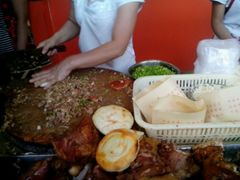 肉夹馍-灵宝小吃韩四娃鸡汁米线店(步行街店)