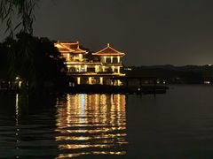 -湖畔居茶楼(湖滨店)