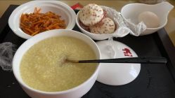 -喜喜·全套房月子会所(罗宾森广场店)