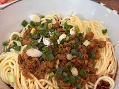 -秦云老太婆摊摊面(长嘉汇两江峯店)