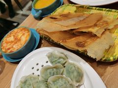 -赵奶奶水饺锅贴小酒馆(丁字沽店)