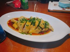 白斩鸡-魏铭鱼头捞饭(晋阳路店)