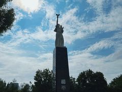-侵华日军南京大屠杀遇难同胞纪念馆-停车场
