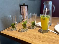 -必胜客(新中纬店)