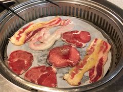 -佰烧海鲜烤肉火锅自助(世茂国际广场店)