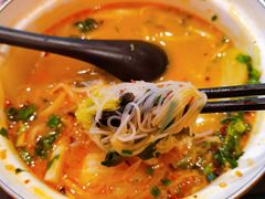 -小蛮椒麻辣烫·麻辣拌(青浦宝龙店)