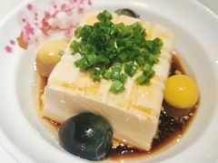 小皮蛋豆腐-渝是乎酸菜鱼(龙旗购物中心店)