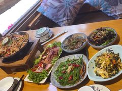 -民食香·腊排骨野生菌美食(木府店)