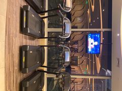 -W Fitness 威尔仕健身(北京英皇集团中心店)