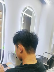 -D.G造型·烫发染发接发