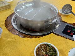 -濠轩阁特色生蚝火锅总店