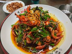 -六弟特色小馆(人民新村店)