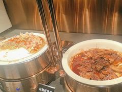 -牛YO寿喜烧·铁板烧和牛火锅自助(市府恒隆店)