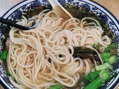 酸菜牛肉面-清真·尖子尖牛肉面(王府井店)