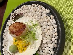 -香格里拉鱼跃地中海西餐厅·牛排披萨