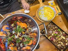 -老东镇啤酒屋海鲜加工·蒸汽海鲜·海鲜烧烤(台东店)