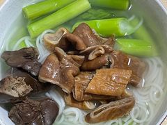 -谢记素红大肠店(新民路店)