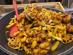 -椒行天下干锅牛蛙·(万宝店)