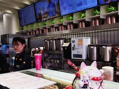 -CoCo都可(湖滨银泰店B区店)