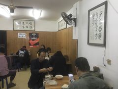 大堂-老字号贾家肉丸糊辣汤(光明巷店)