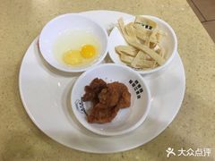 -桥香园云南过桥米线(金马碧鸡店)