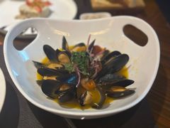 -YUE·6·西式融合餐厅(外滩六号店)
