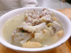 -雷祖芳老妈蹄花店