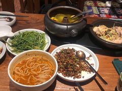 -云海肴·汽锅鸡·云南菜(美罗城店)