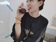 -HUGS coffee(东区店)