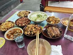 -周肥肠(江油总店)