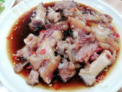 微辣辛辣猪蹄-贤花饭店(城阳店)