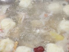 -濠轩阁特色生蚝火锅(水湾路店)