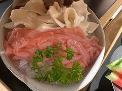 -廖掌柜·重庆鲜货火锅(上海首店)