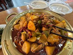 -牛一嘴·兰州牛肉面·大盘鸡(财富中心店)