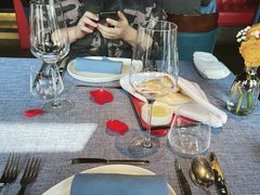 -弦月窗LUNETTE BY AMANDA(复兴路店)