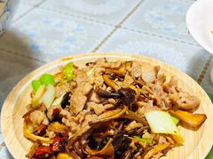 -蜗牛小馆醉乡民谣云南菜(惠新西里店)