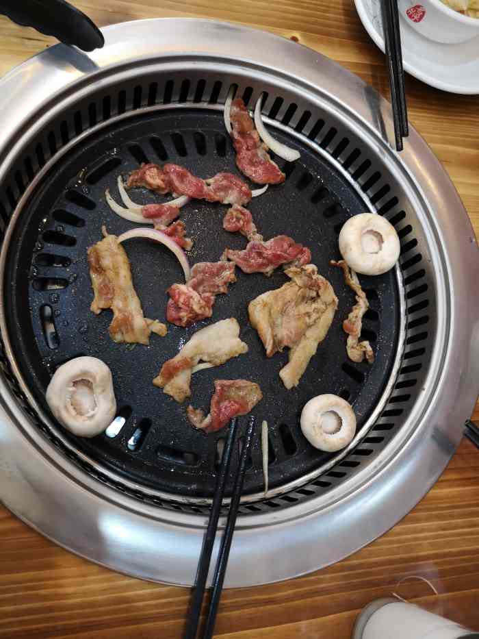 盆钵满东北地炉烤肉(丁山店)-"自驾太湖游的时候,路过了瓷都宜兴市