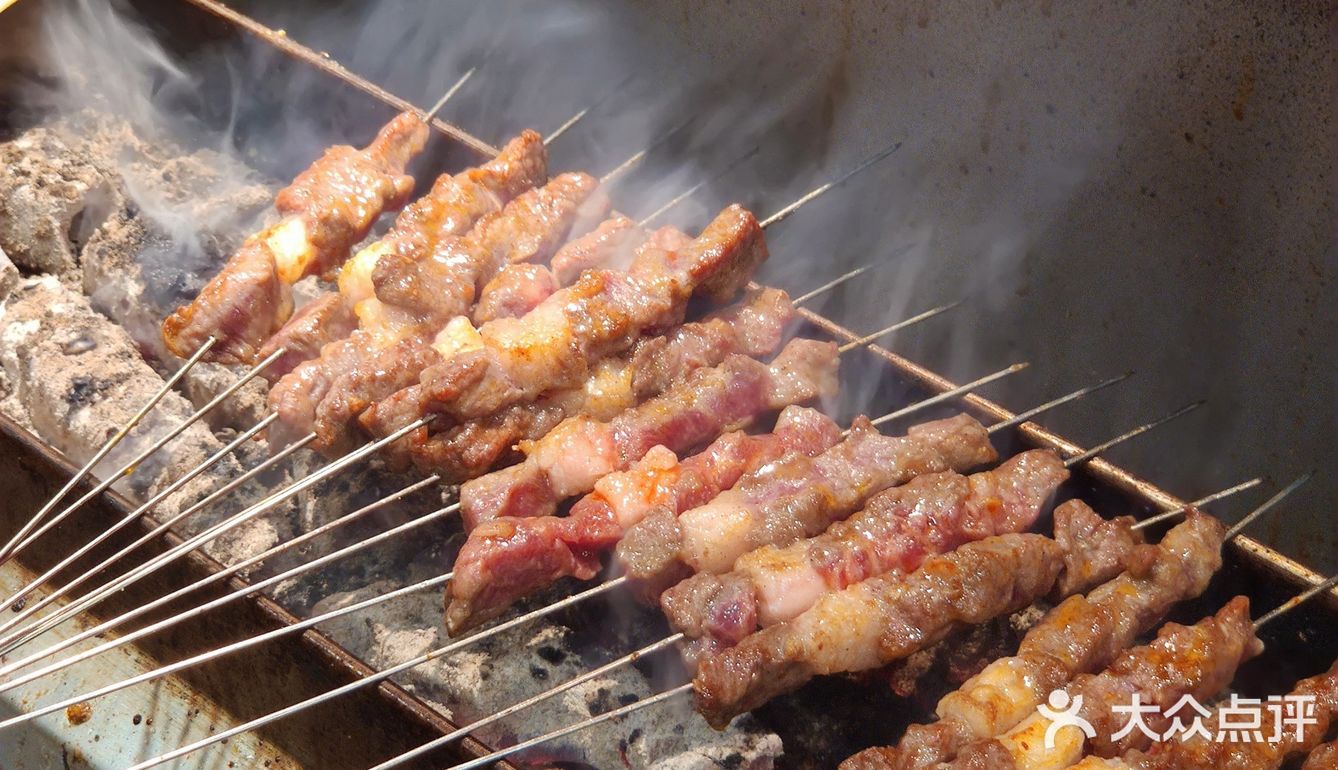 在南京！吃到了很正宗的徐州烧烤！！